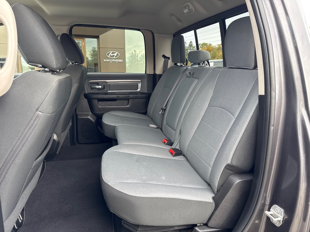 Ram 1500 Classic SLT 2022 à Miramichi, Nouveau-Brunswick - 9 - w1024h768px