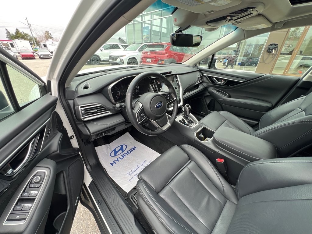2022  Outback Limited XT in Miramichi, New Brunswick - 7 - w1024h768px