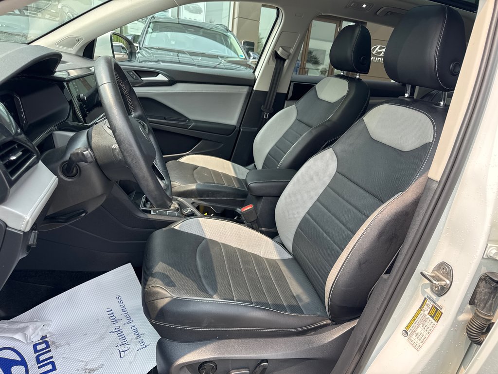 2022 Volkswagen Taos Highline in Miramichi, New Brunswick - 9 - w1024h768px