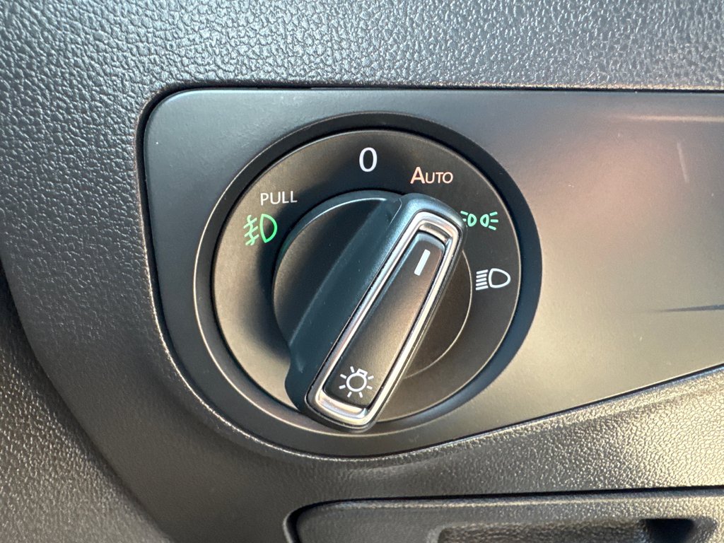 2021 Volkswagen Tiguan United in Miramichi, New Brunswick - 10 - w1024h768px