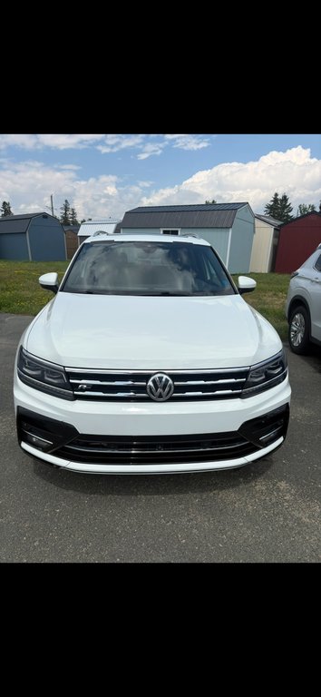 2021 Volkswagen Tiguan Highline in Miramichi, New Brunswick - 1 - w1024h768px