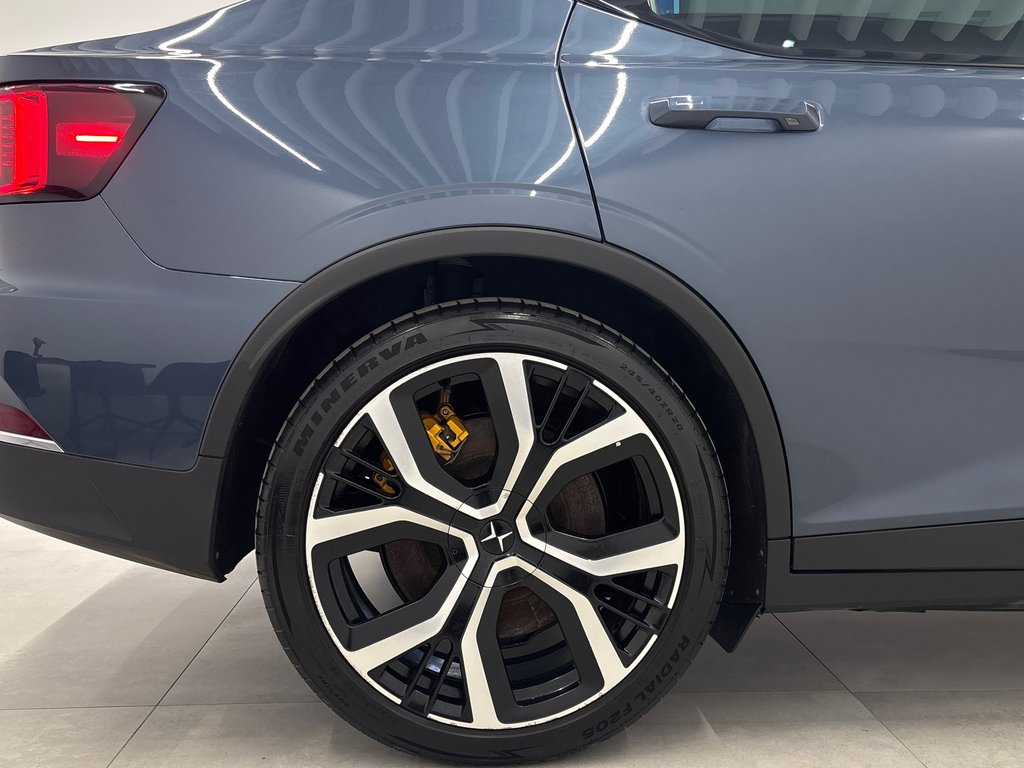 2022 Polestar 2 BASE in Laval, Quebec - 5 - w1024h768px