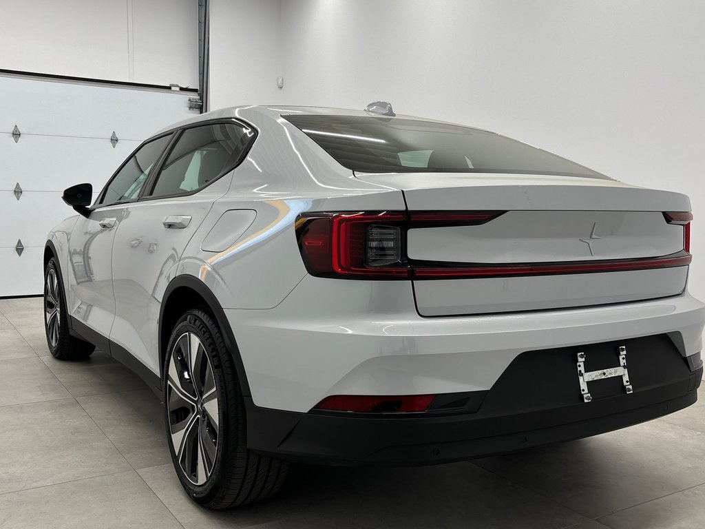 Polestar 2 BASE 2023 à Laval, Québec - 4 - w1024h768px