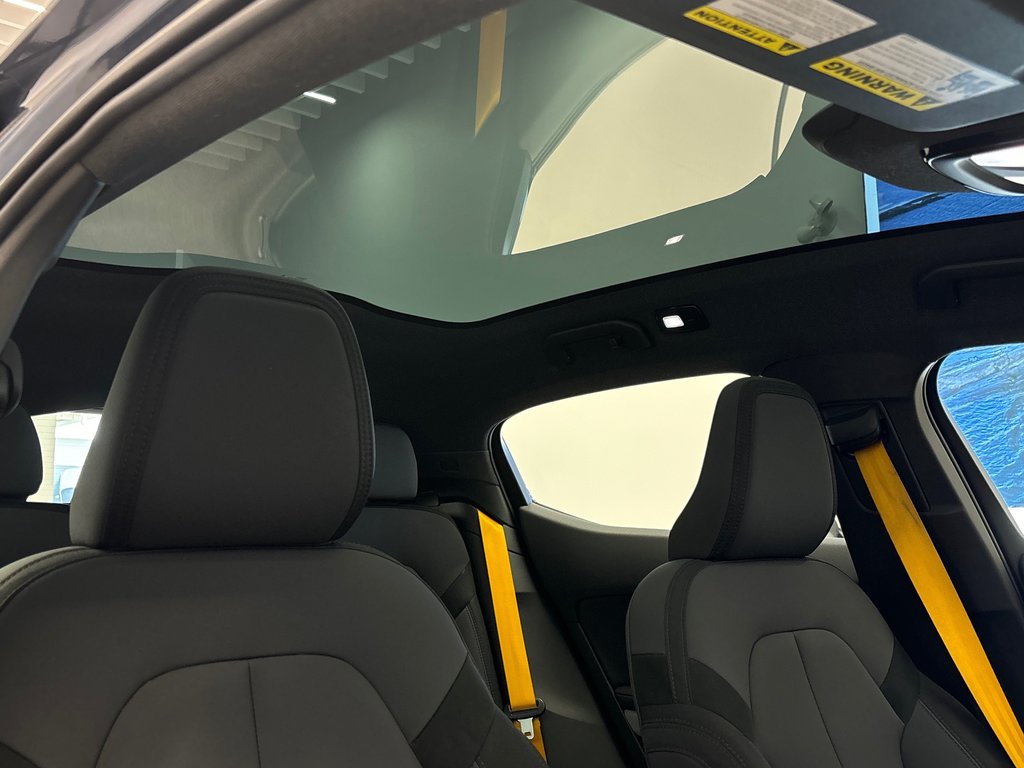 2023 Polestar 2 in Laval, Quebec - 10 - w1024h768px