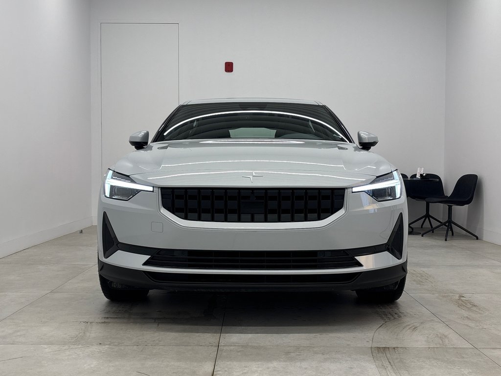Polestar 2 Plus 2023 à Brossard, Québec - 3 - w1024h768px