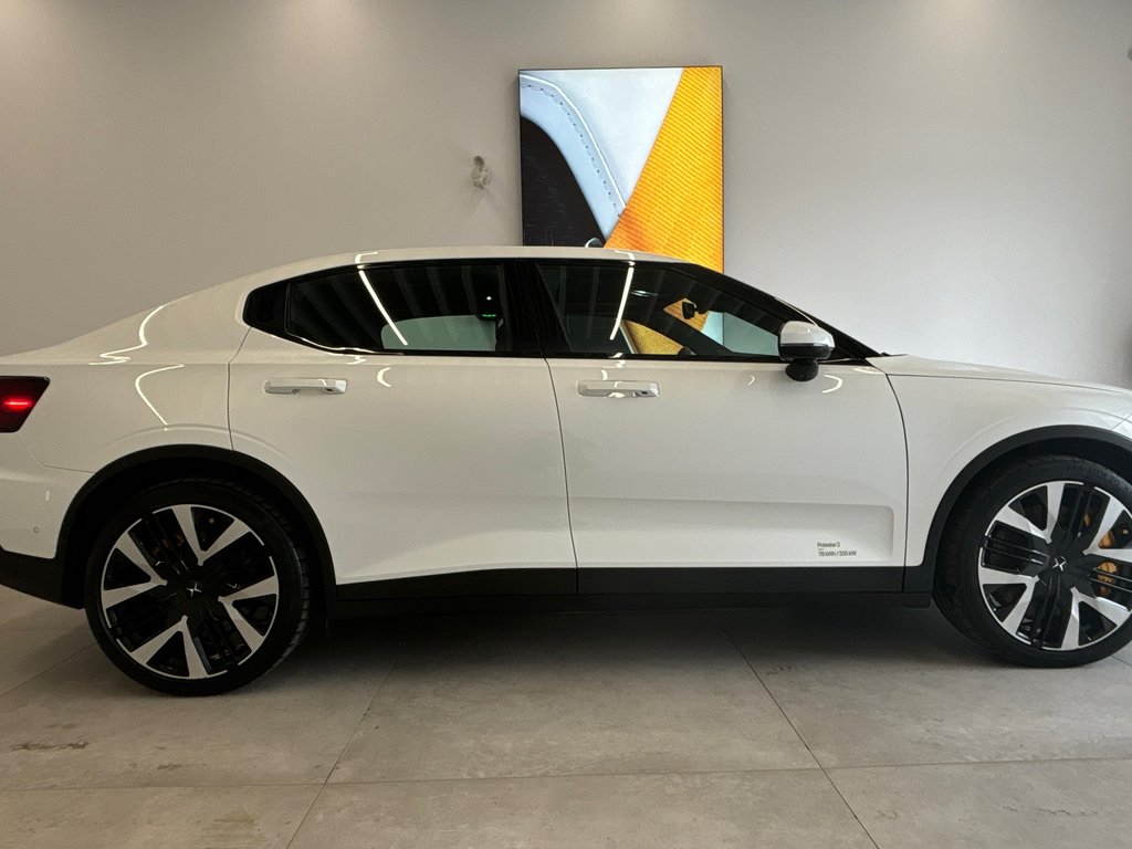 2024 Polestar 2 Performance Plus in Laval, Quebec - 14 - w1024h768px