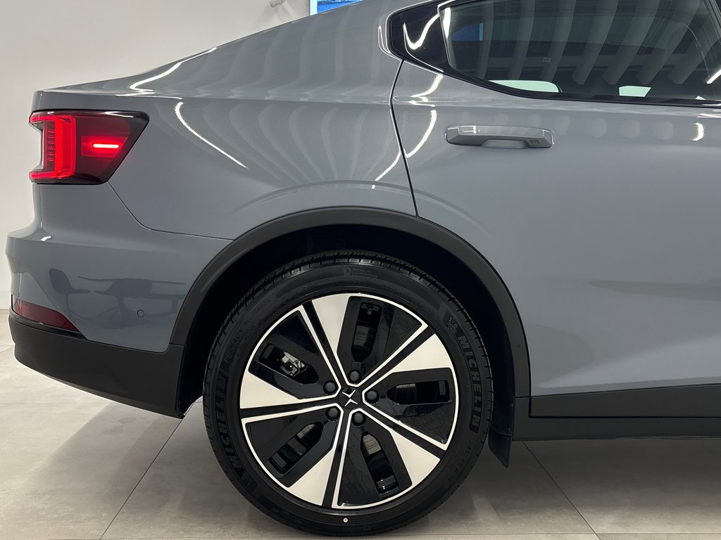 Polestar 2 Plus 2024 à Laval, Québec - 8 - w1024h768px