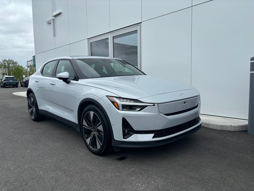 Polestar 2 Plus 2024 à Laval, Québec - 3 - w1024h768px