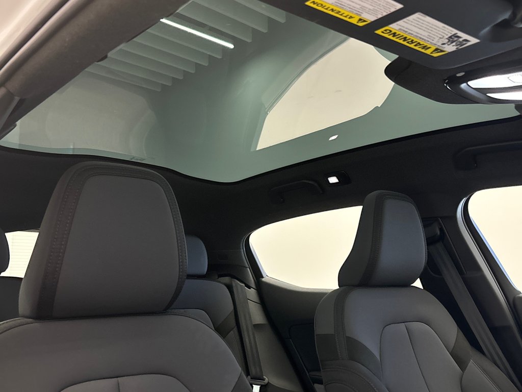 Polestar 2 Plus 2024 à Laval, Québec - 14 - w1024h768px