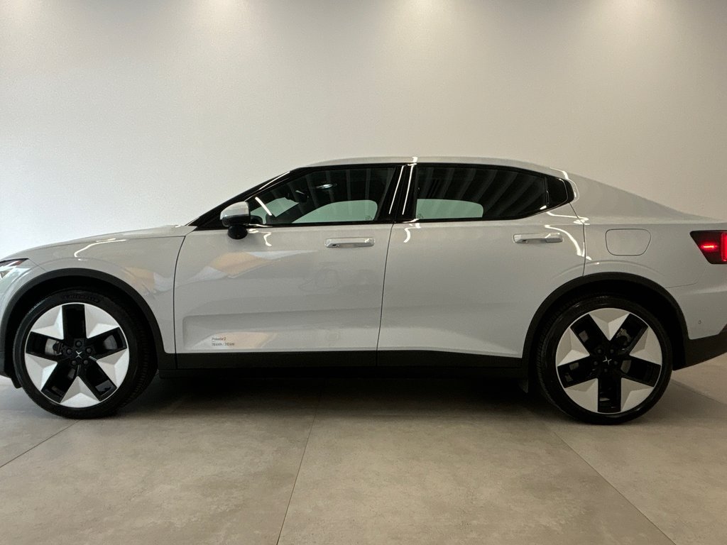 Polestar 2 Plus 2024 à Laval, Québec - 10 - w1024h768px