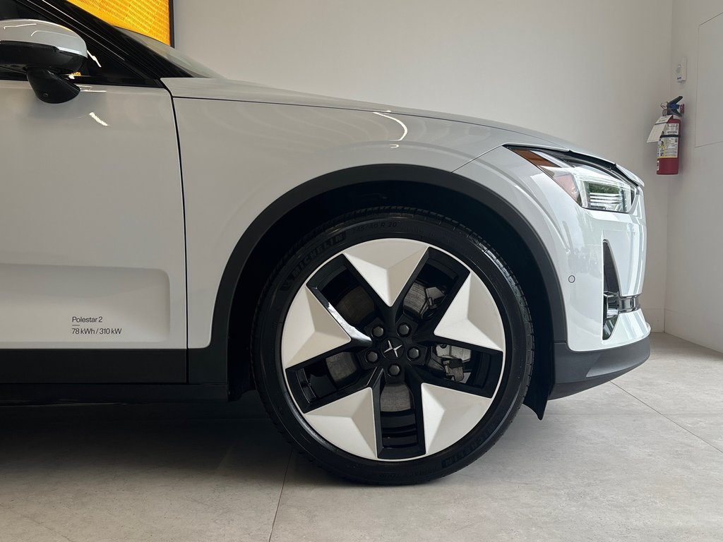 Polestar 2 Plus 2024 à Laval, Québec - 7 - w1024h768px