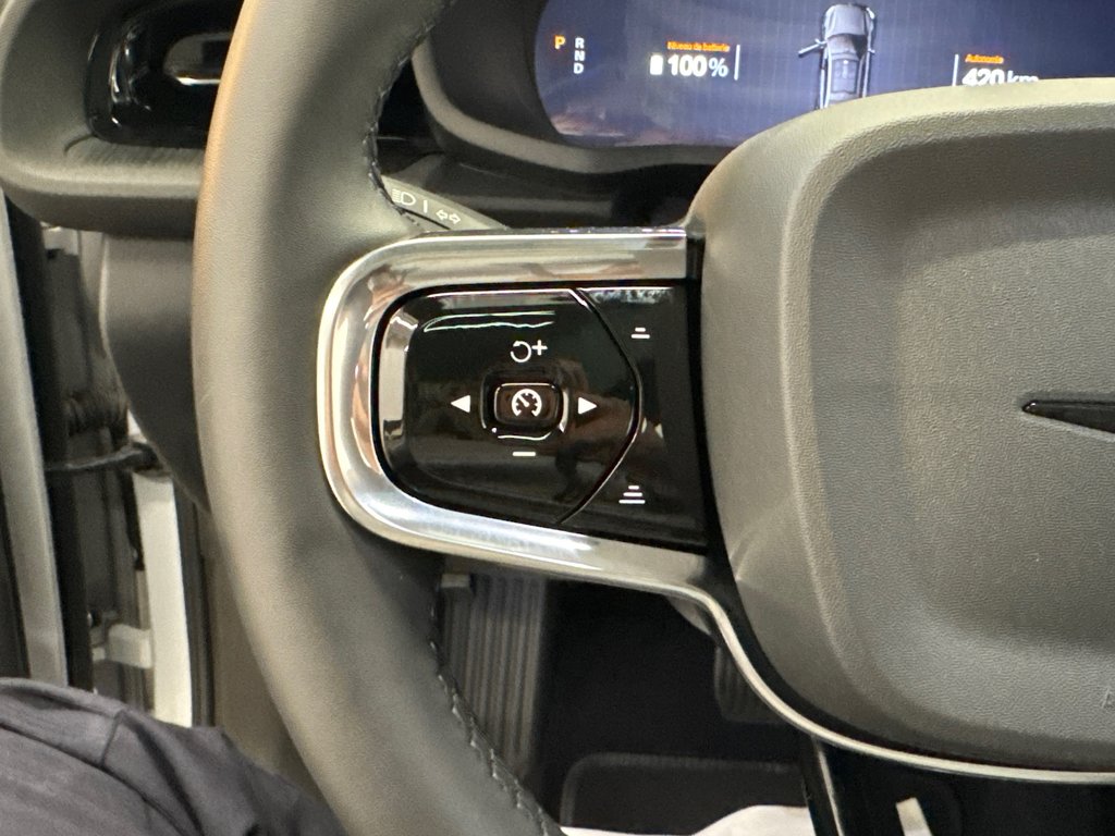 Polestar 2 Plus 2024 à Laval, Québec - 10 - w1024h768px