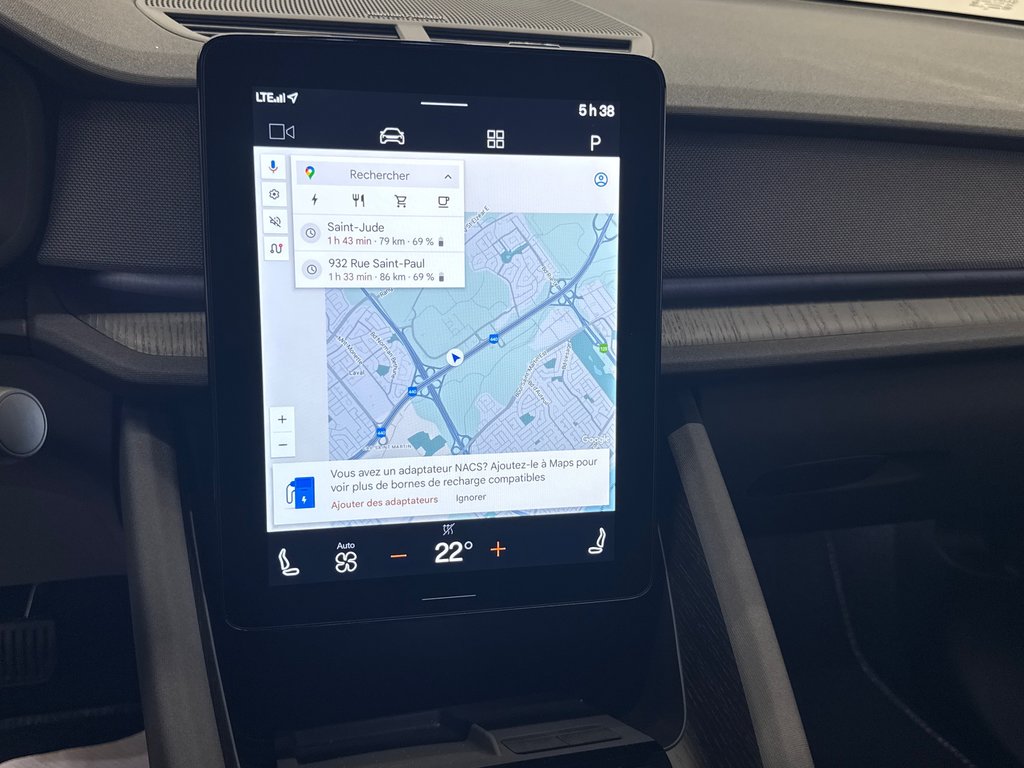 Polestar 2 Plus 2024 à Laval, Québec - 14 - w1024h768px