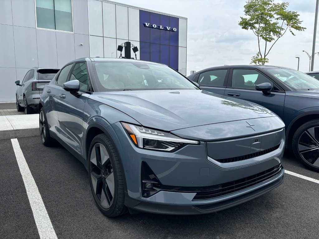 Polestar 2 Plus 2024 à Laval, Québec - 2 - w1024h768px