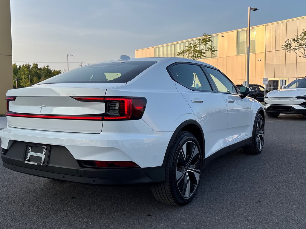 Polestar 2 Plus 2024 à Laval, Québec - 4 - w1024h768px