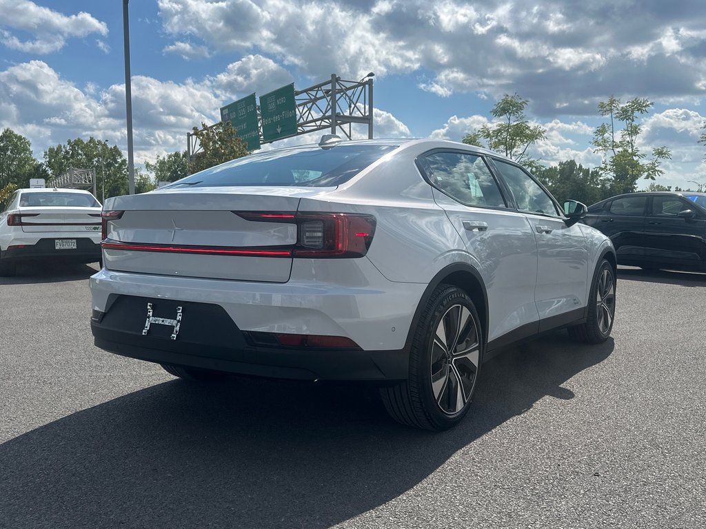 Polestar 2 Plus 2024 à Laval, Québec - 4 - w1024h768px