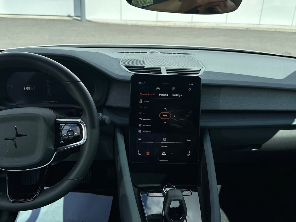 Polestar 2 Plus 2024 à Laval, Québec - 9 - w1024h768px