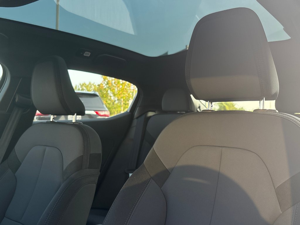2024 Polestar 2 Plus in Laval, Quebec - 11 - w1024h768px