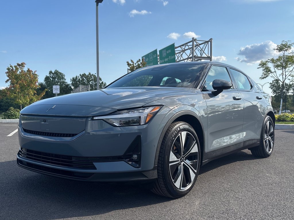 Polestar 2 Plus 2024 à Laval, Québec - 1 - w1024h768px