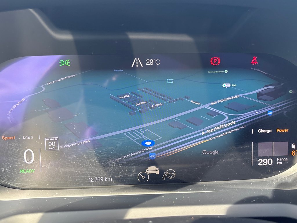 Polestar 2 Plus 2024 à Laval, Québec - 10 - w1024h768px