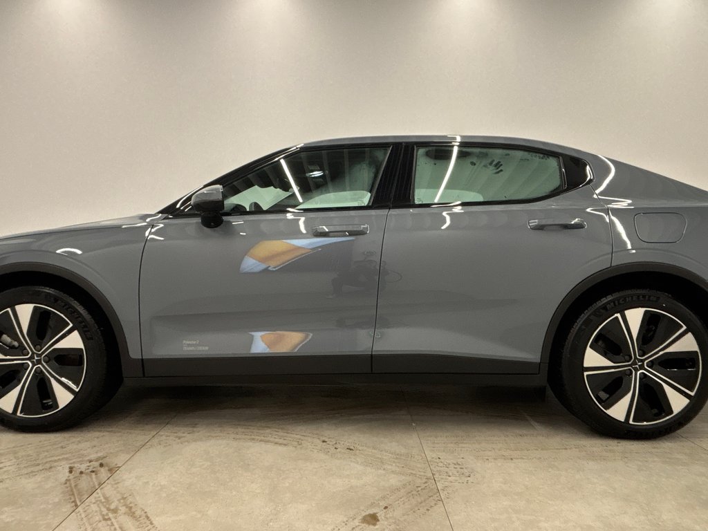 Polestar 2 Plus 2024 à Laval, Québec - 9 - w1024h768px