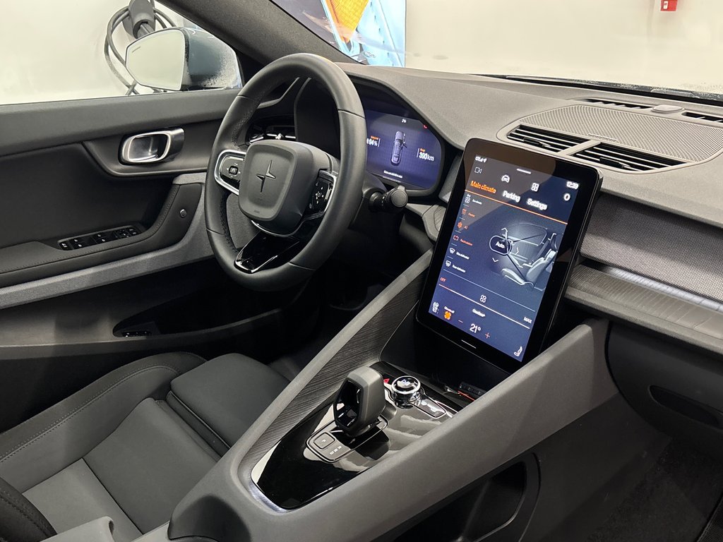 Polestar 2 Plus 2024 à Laval, Québec - 10 - w1024h768px