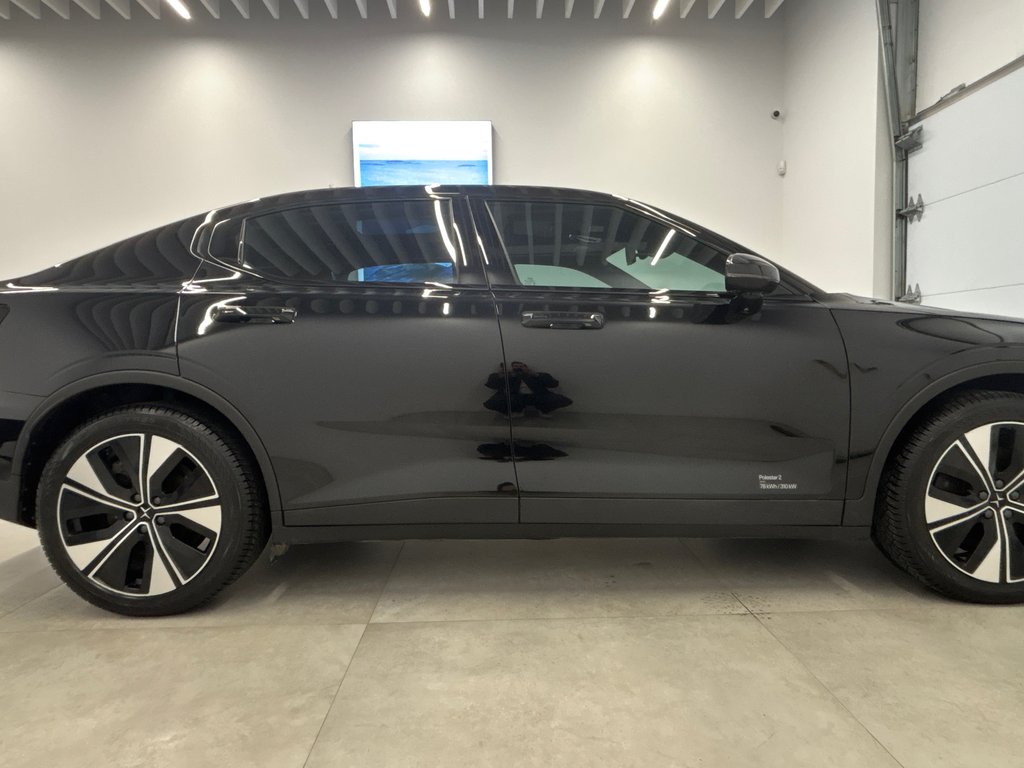 Polestar 2 Plus 2024 à Brossard, Québec - 6 - w1024h768px