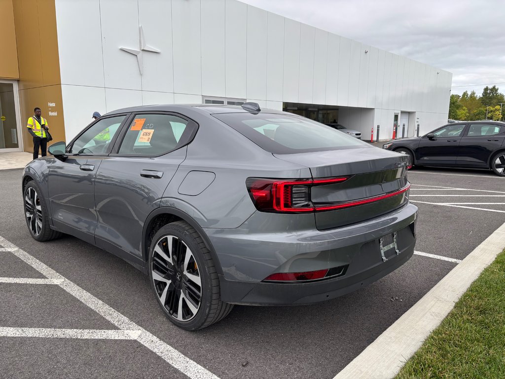 Polestar 2 BASE 2025 à Laval, Québec - 4 - w1024h768px