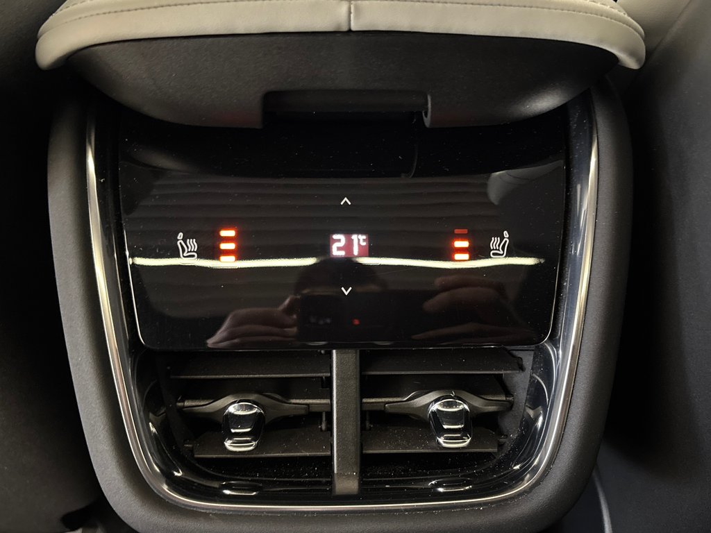 2025 Polestar 3 Performance Launch Edition in Brossard, Quebec - 17 - w1024h768px