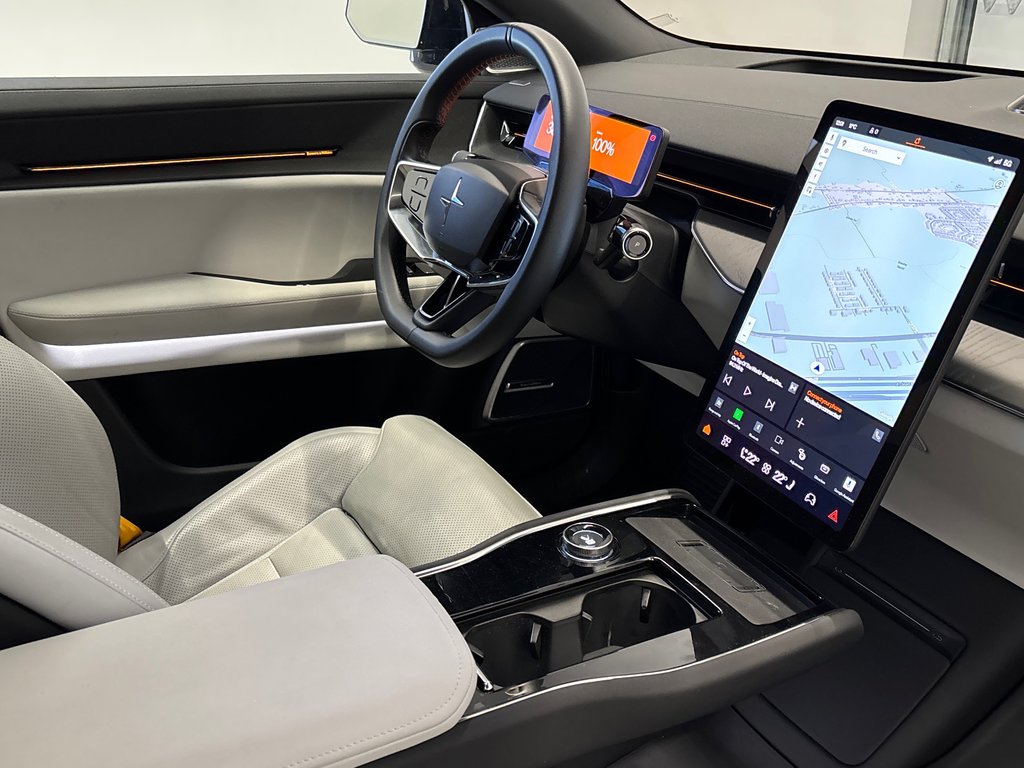 2025 Polestar 3 Performance Launch Edition in Brossard, Quebec - 14 - w1024h768px