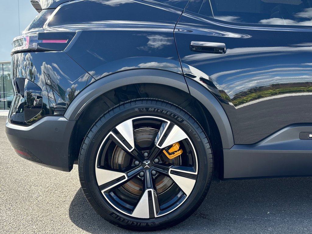 Polestar 3 Launch Edition 2025 à Laval, Québec - 9 - w1024h768px