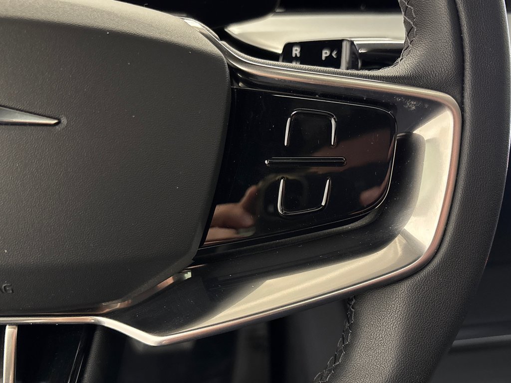 2025 Polestar 3 Performance Launch Edition in Brossard, Quebec - 11 - w1024h768px