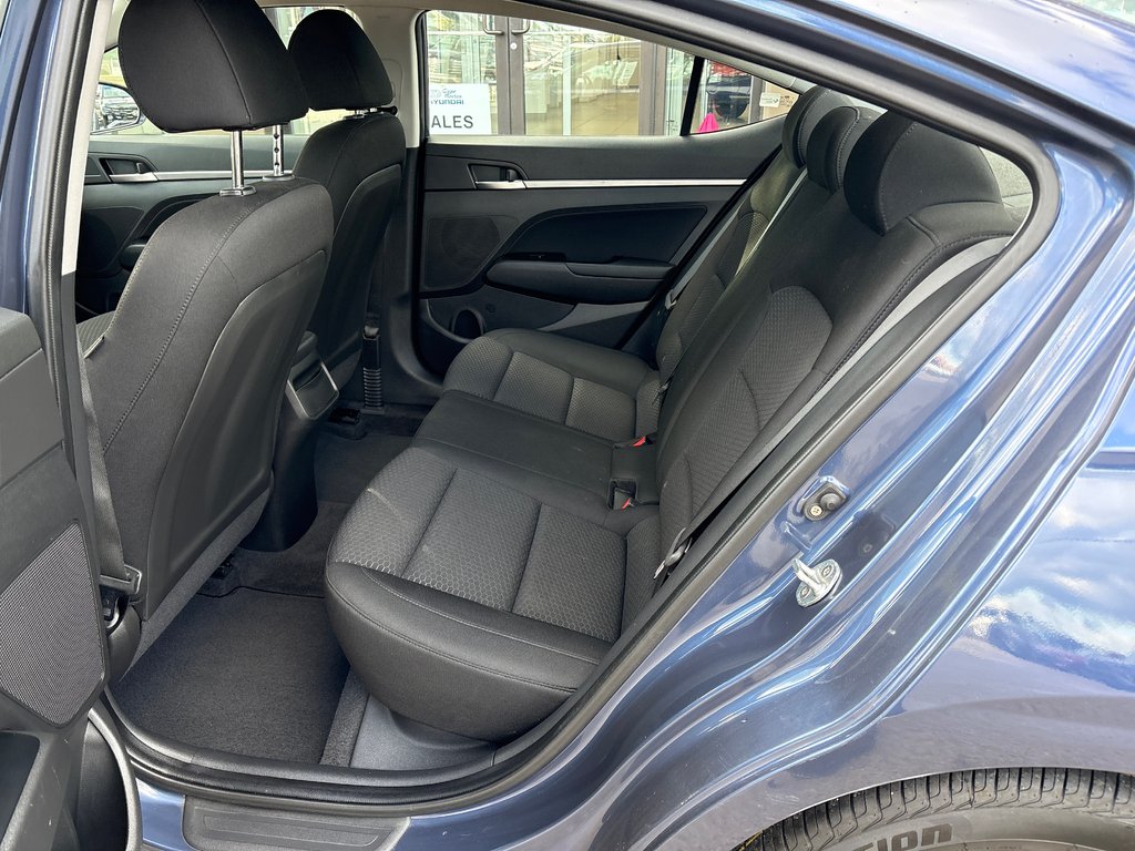 2019 Hyundai Elantra Preferred in Sydney, Nova Scotia - 7 - w1024h768px