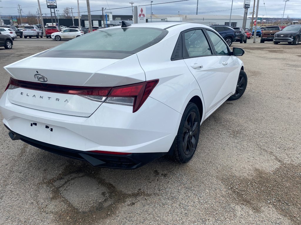 2021 Hyundai Elantra Preferred in Sydney, Nova Scotia - 3 - w1024h768px