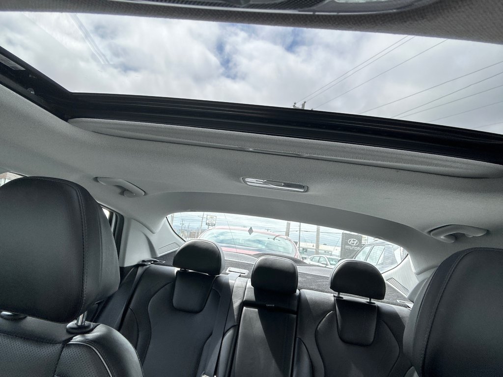 2021 Hyundai Elantra Ultimate in Sydney, Nova Scotia - 8 - w1024h768px