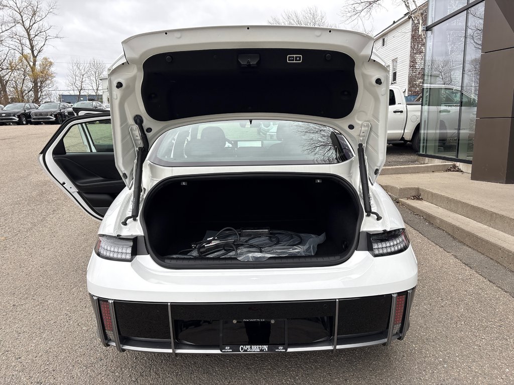 Hyundai IONIQ 6 Preferred 2023 à Sydney, Nouvelle-Écosse - 9 - w1024h768px