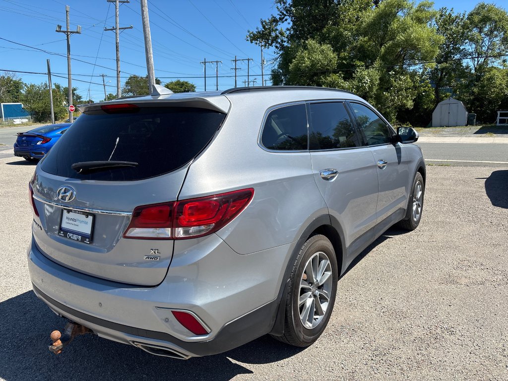 2018 Hyundai Santa Fe XL Premium in Sydney, Nova Scotia - 3 - w1024h768px