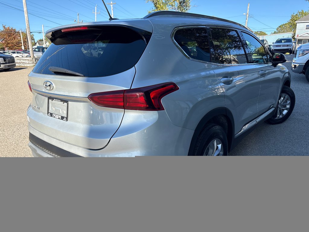 2019 Hyundai Santa Fe Essential in Sydney, Nova Scotia - 2 - w1024h768px