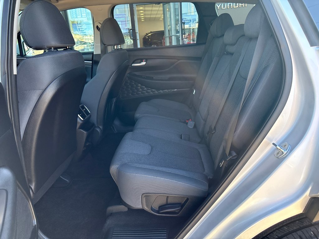 2019 Hyundai Santa Fe Essential in Sydney, Nova Scotia - 8 - w1024h768px