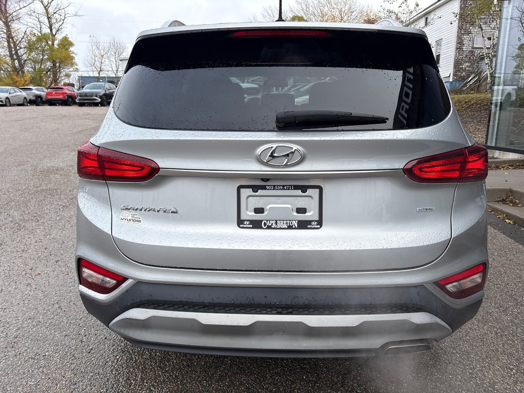 2020 Hyundai Santa Fe Essential in Sydney, Nova Scotia - 4 - w1024h768px