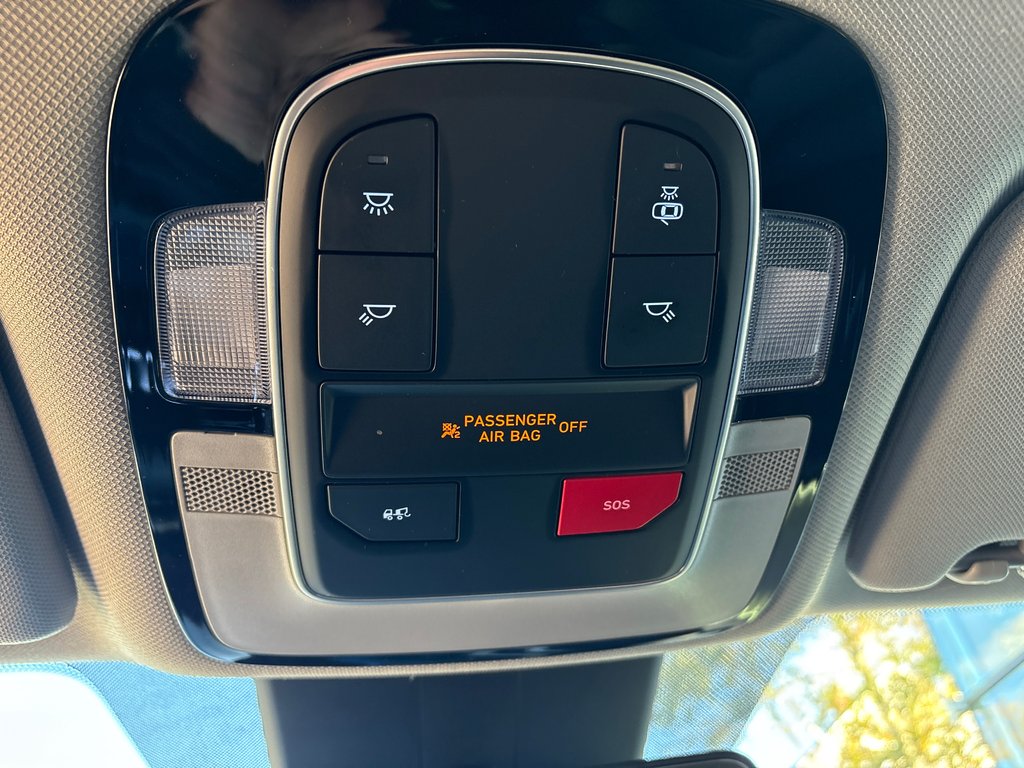 2023 Hyundai Santa Fe Urban in Sydney, Nova Scotia - 15 - w1024h768px