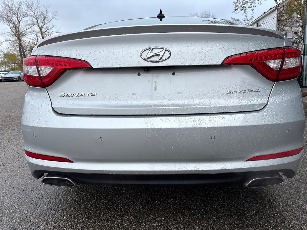 2016 Hyundai Sonata 2.4L Sport Tech in Sydney, Nova Scotia - 4 - w1024h768px