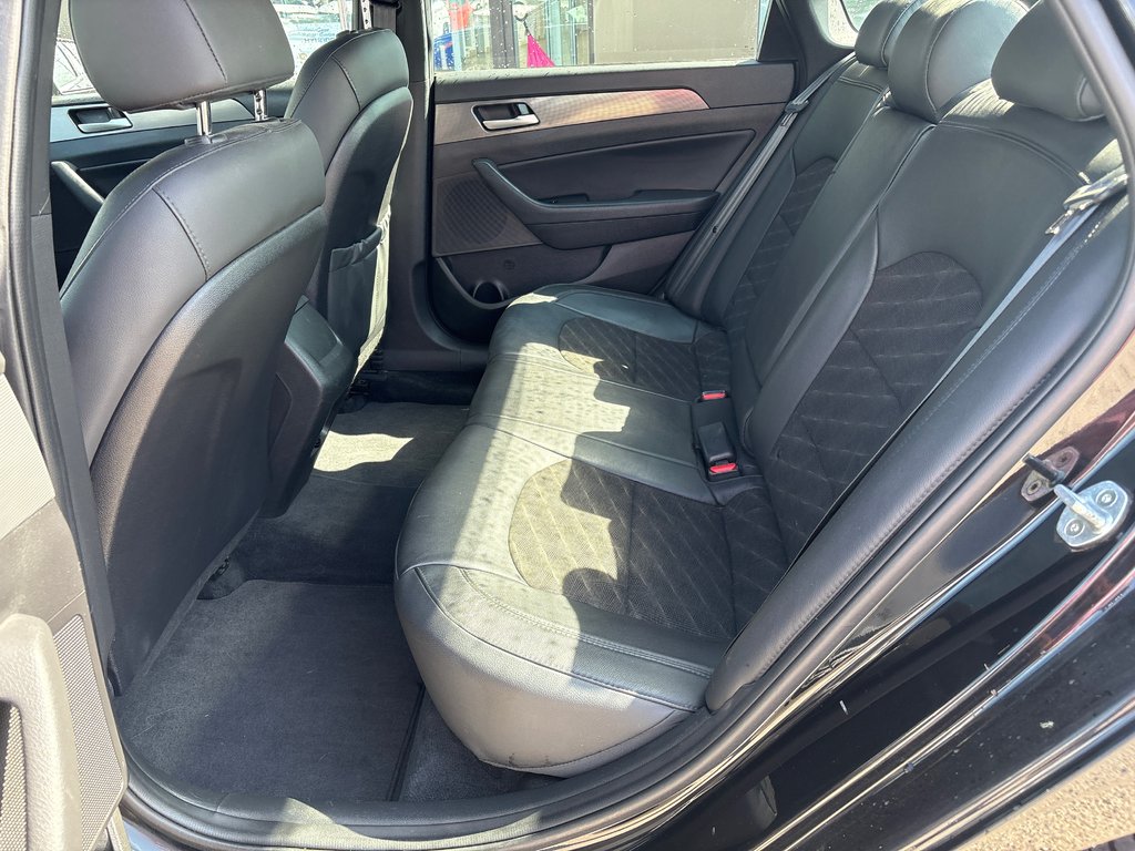 2018 Hyundai Sonata Sport in Sydney, Nova Scotia - 8 - w1024h768px