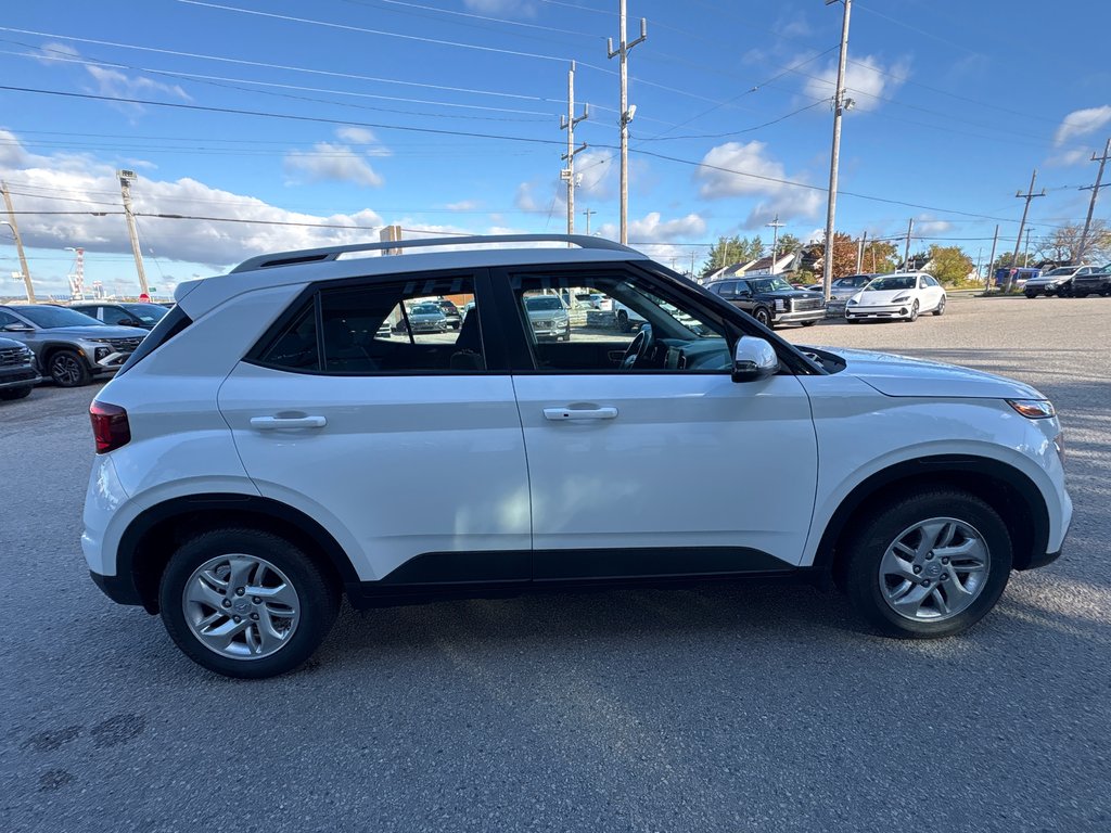 2021 Hyundai Venue Preferred in Sydney, Nova Scotia - 5 - w1024h768px