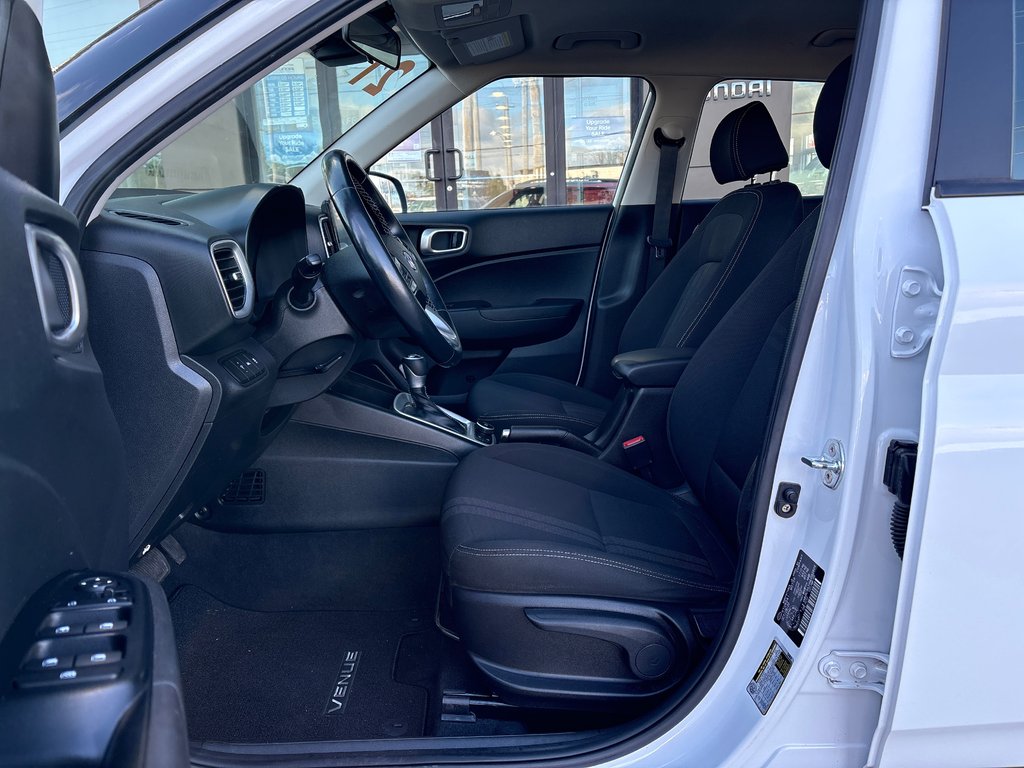 2021 Hyundai Venue Preferred in Sydney, Nova Scotia - 7 - w1024h768px