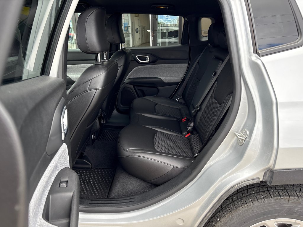 2024 Jeep Compass North in Sydney, Nova Scotia - 7 - w1024h768px