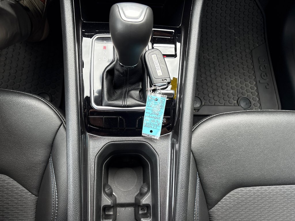 2024 Jeep Compass North in Sydney, Nova Scotia - 11 - w1024h768px