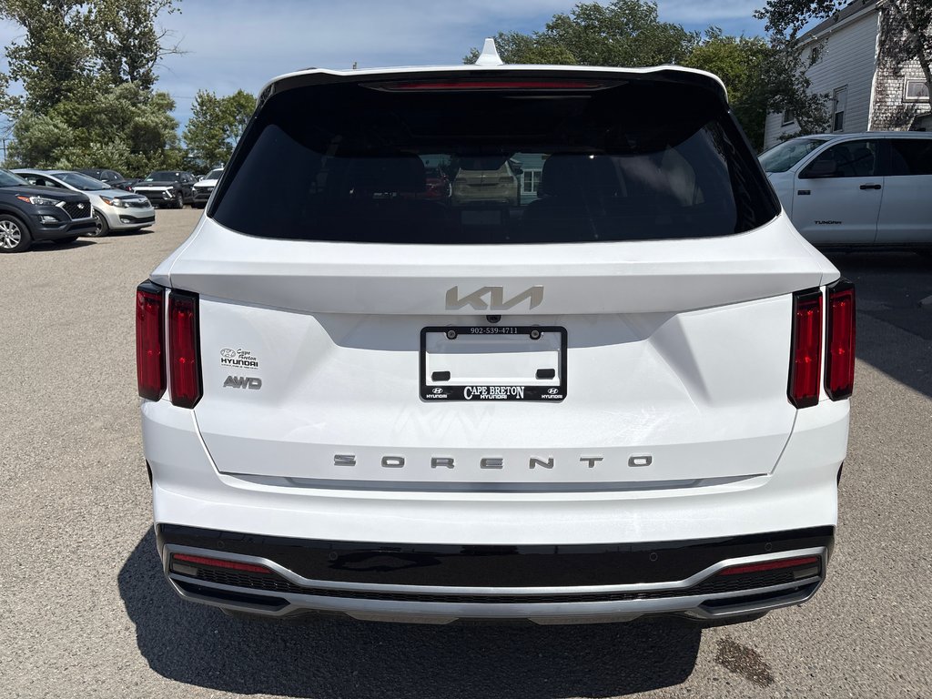 2022 Kia Sorento SX in Sydney, Nova Scotia - 3 - w1024h768px