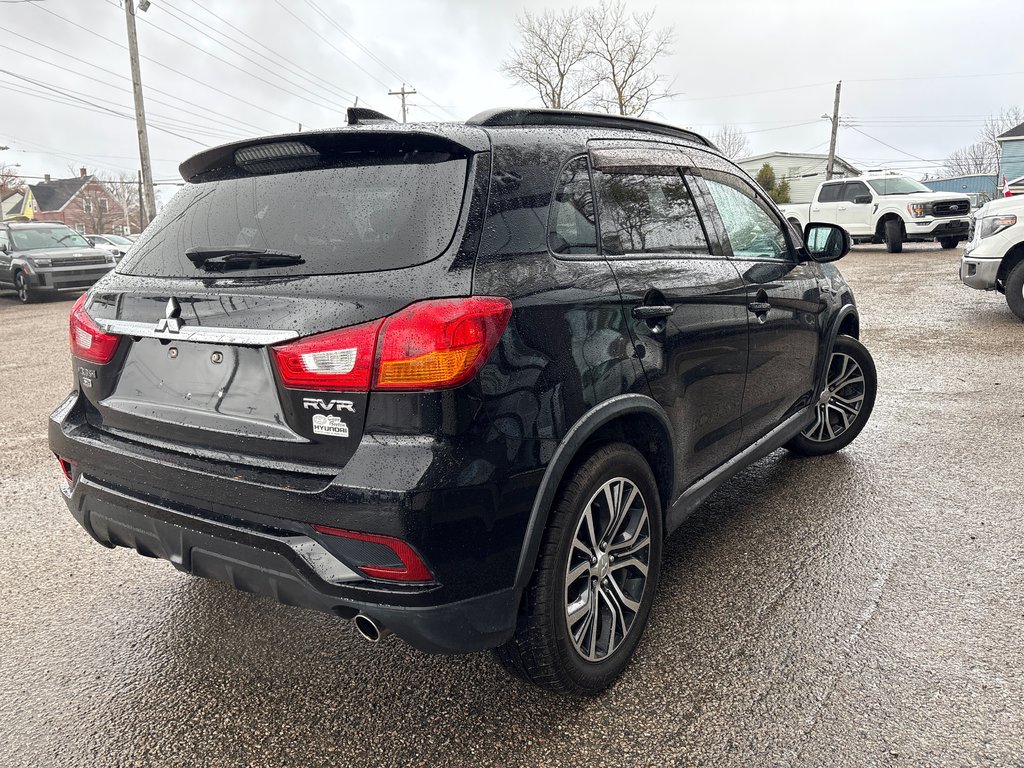2018 Mitsubishi RVR in Sydney, Nova Scotia - 2 - w1024h768px
