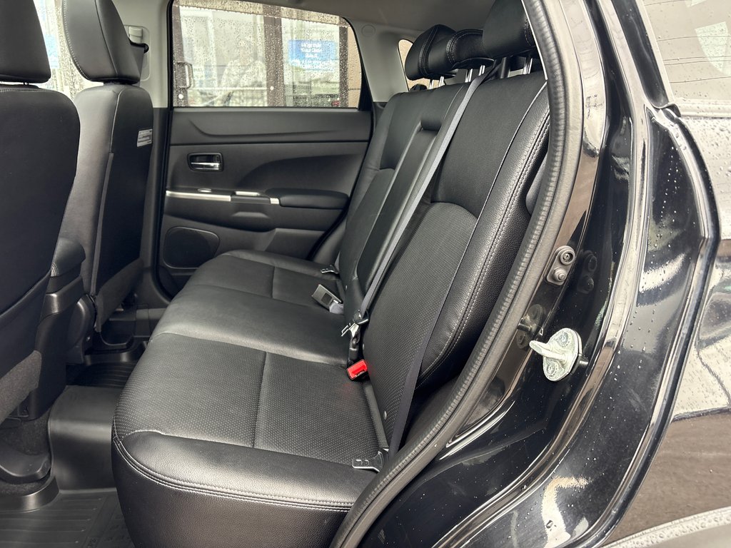 2018 Mitsubishi RVR in Sydney, Nova Scotia - 8 - w1024h768px